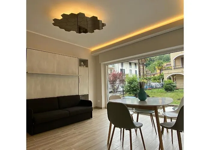 Lovingstresa In The Heart Of The Town * Stresa