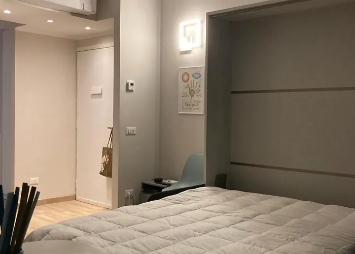 Lovingstresa In The Heart Of The Town شقة ستريزا