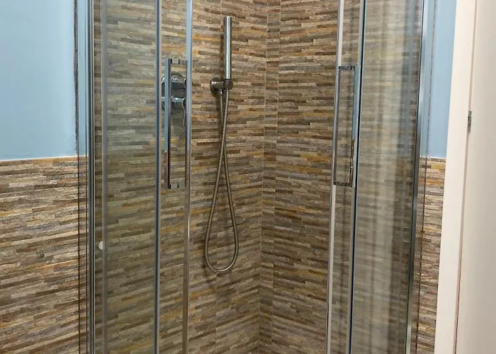 Lovingstresa In The Heart Of The Town * ستريزا