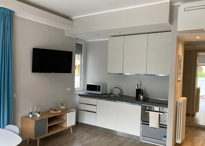 Apartament Lovingstresa In The Heart Of The Town Stresa